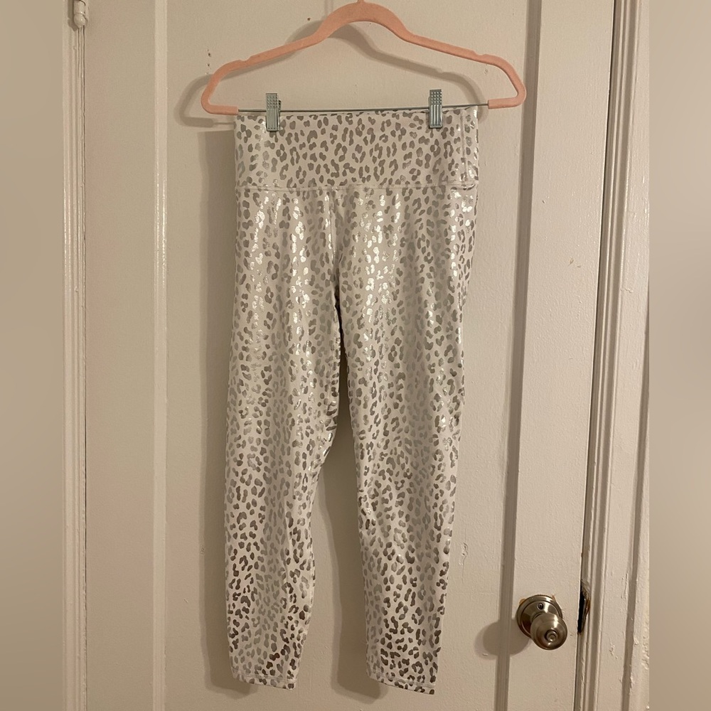 Silver cheetah leggings